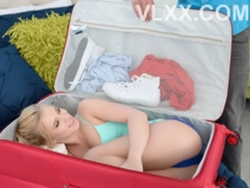 Món quà bất ngờ, phang gái tây sướng lắm...